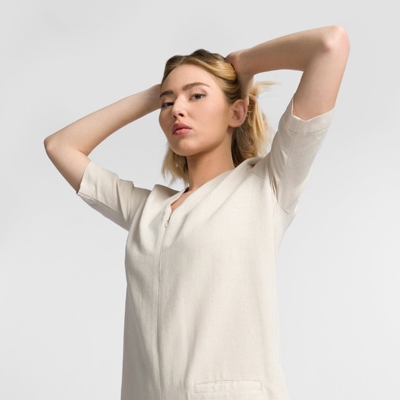 Aakasha Cream Front Zipper Playsuit Size Large (NWT) - Picture 2 of 11